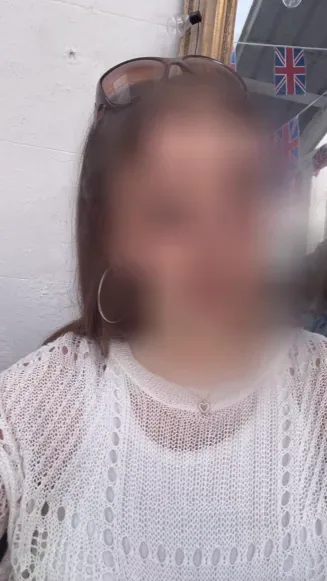 Elisa, 26