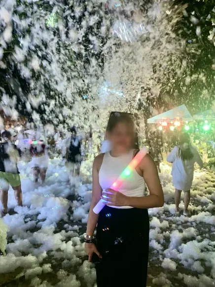 Hanna, 29