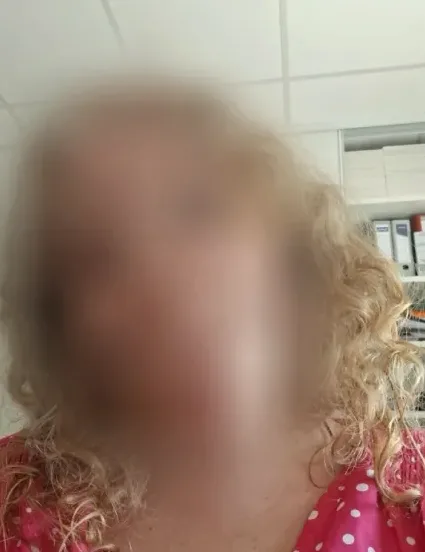 Melina, 29