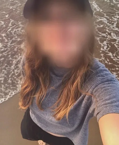 Nicole, 36