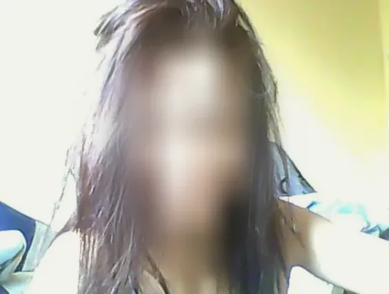Özlem, 36