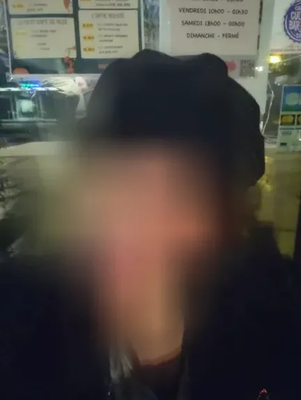 Pauline, 35
